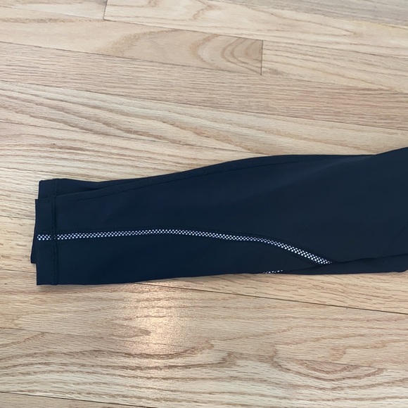Lululemon leggings - Picture 2 of 3